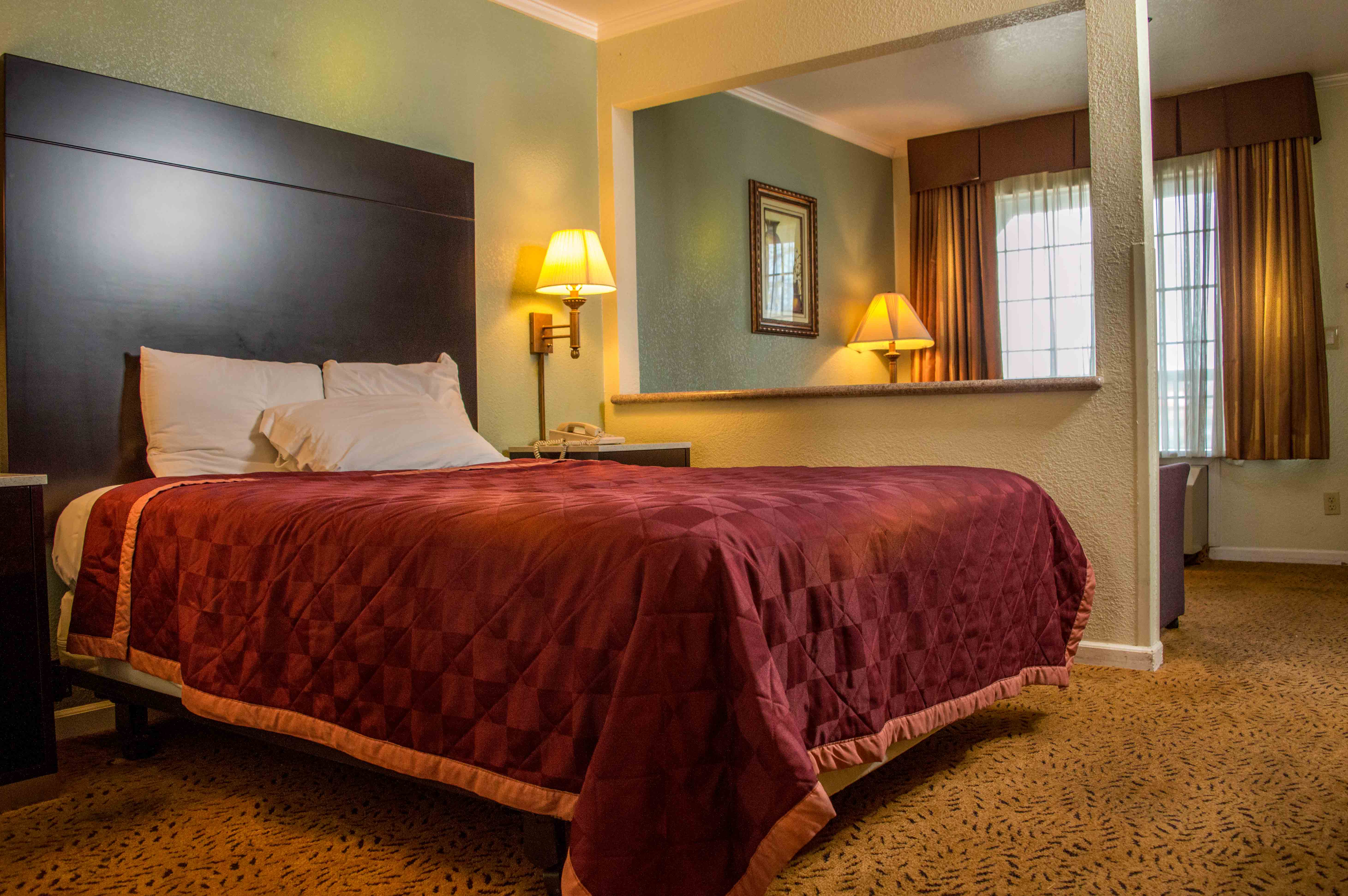 Single Queen Bed